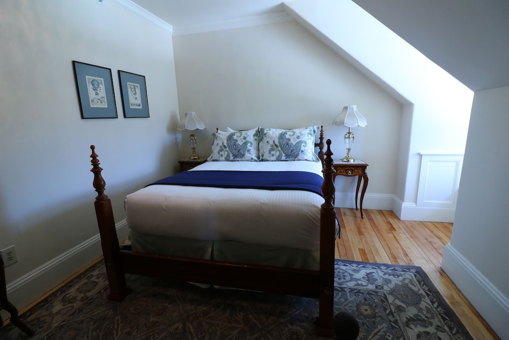 Windsor Mansion Inn