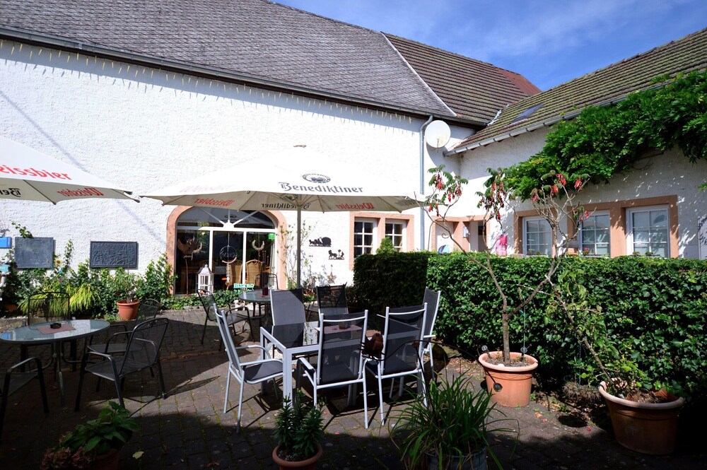 Apartment in Meisberg With In-house Catering