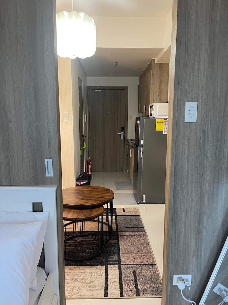 Fame Residences Mandaluyong by darpm