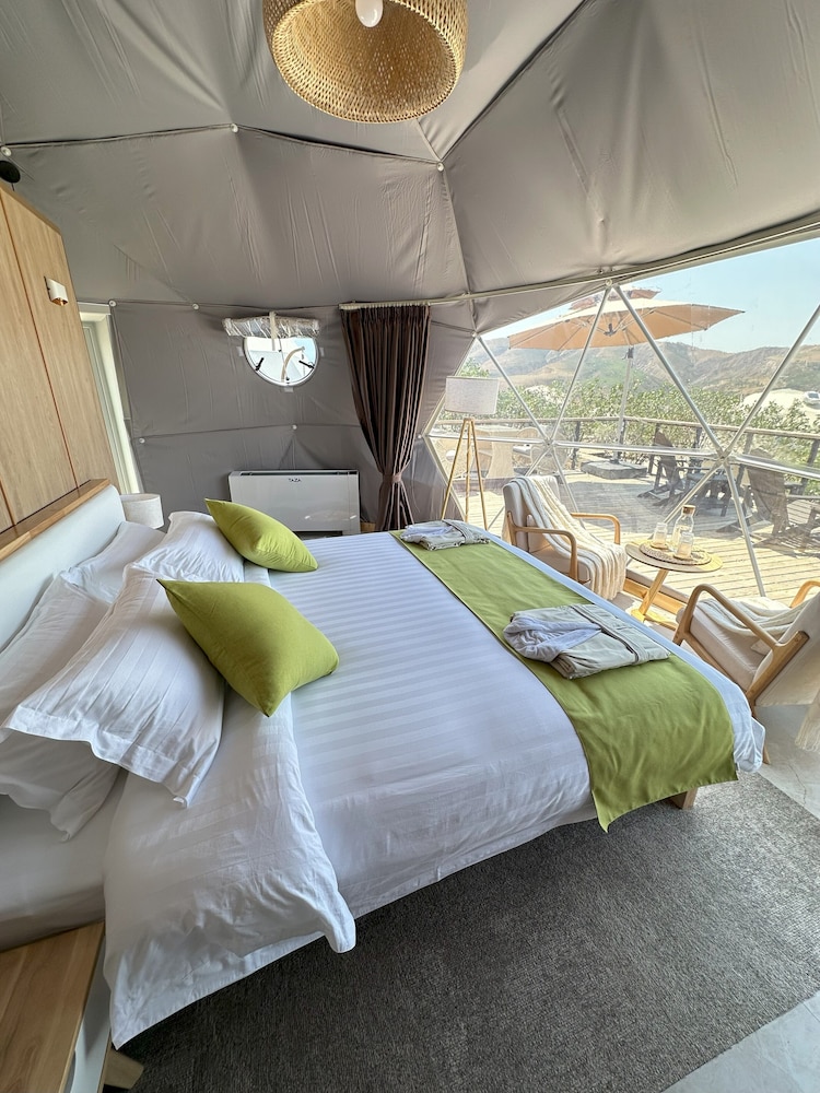 EcoHouse Glamping by ART HOTEL