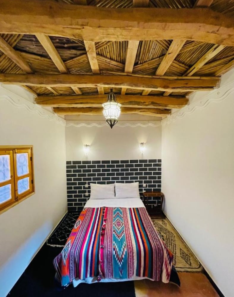 Hiking nomads guesthouse