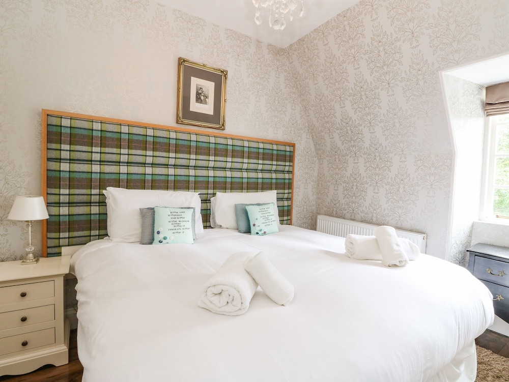 Bearnock Lodge