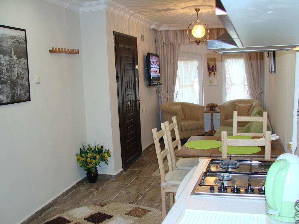 Tom Square Butik Otel - Image 53