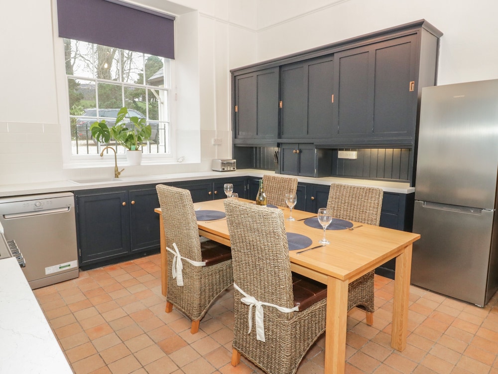 1 Tyn Y Caeau Apartment