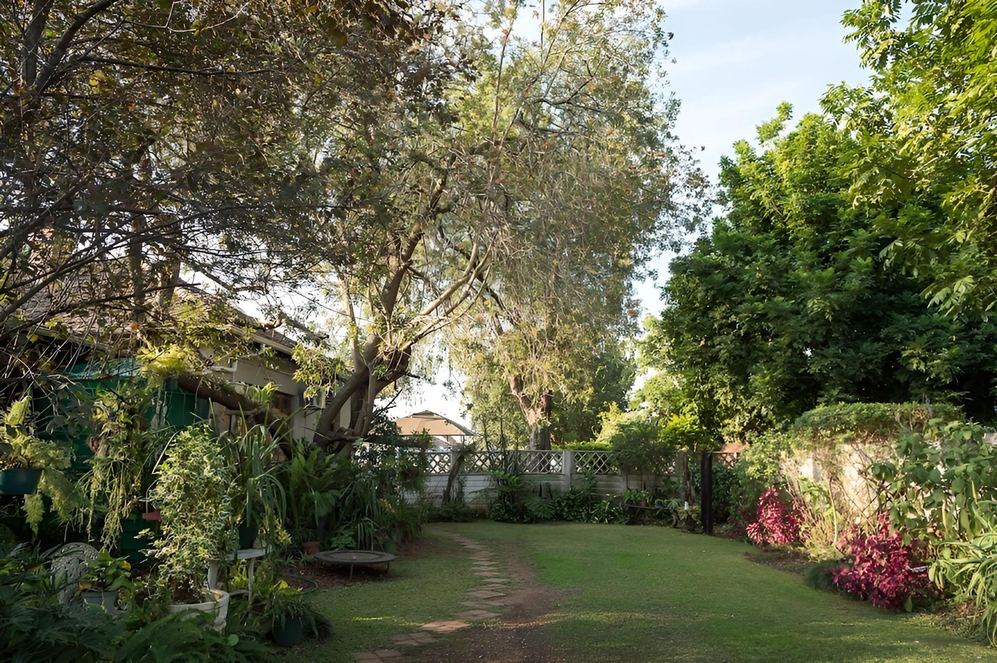 Jean Lee Bed & Breakfast