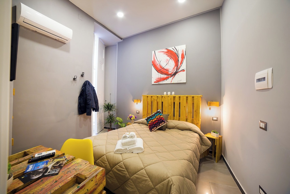 GREROS H. PORTO NAPOLI CENTRO by ClaPa Group Dislocated Hospitality