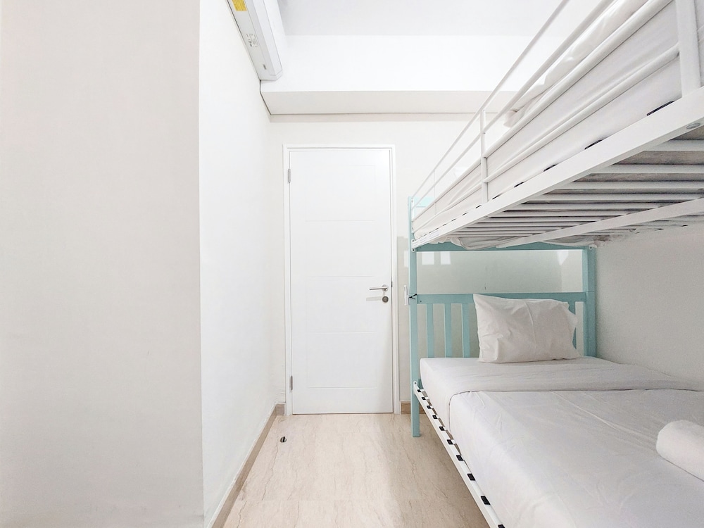 Comfort And Homey 2Br At Podomoro City Deli Medan Apartment