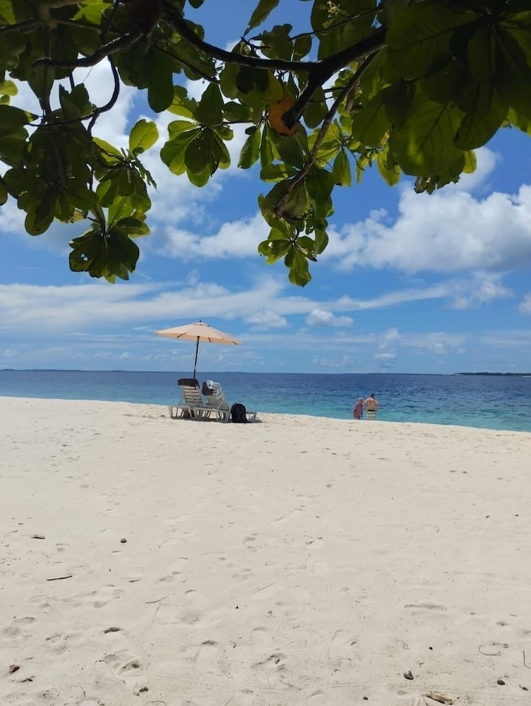Lhohi White Sand