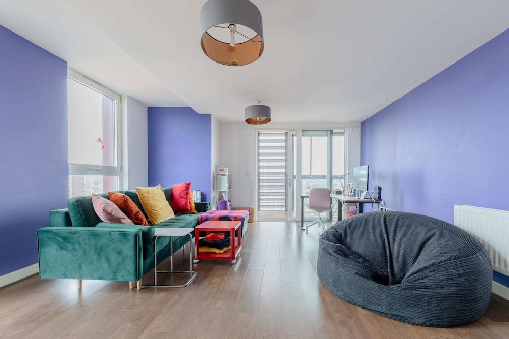 Quirky 1BD Flat W/gym & City Views Dalston!