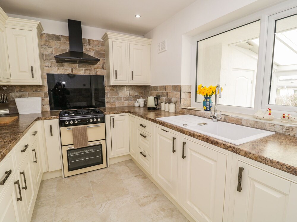 Rhos Cottage