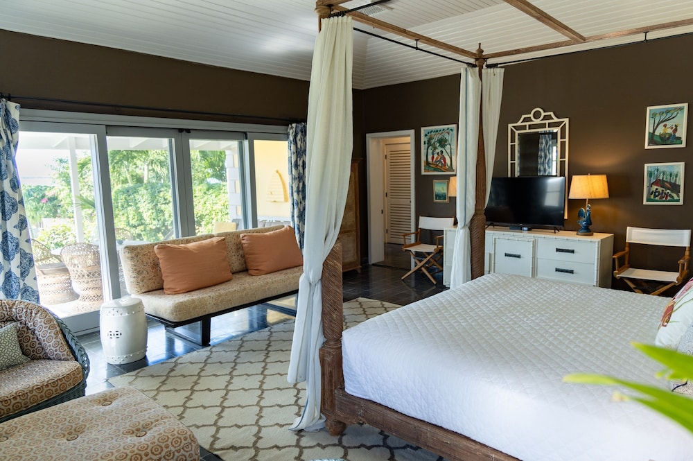 Beehive Harbour Island. Luxury Dream World On The Bay. Private D 5 Bedroom Home