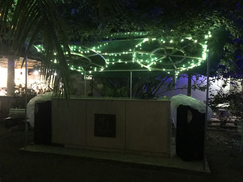 Lala land guest house and camping site