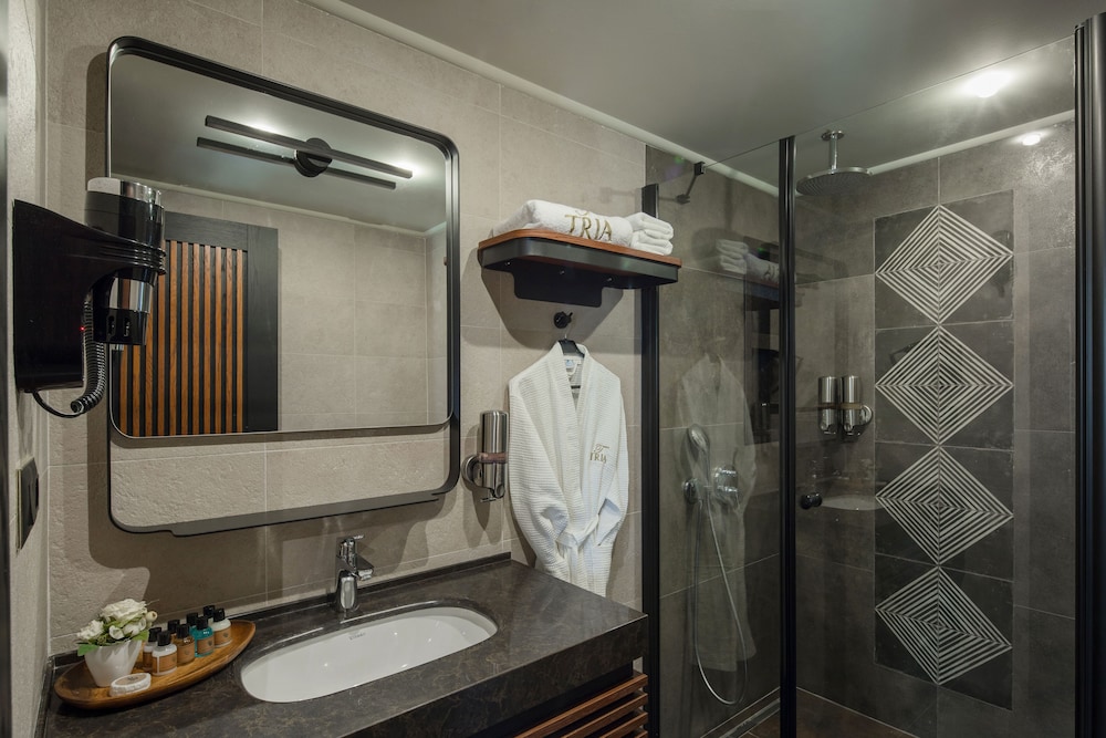 Tria Oteli - Özel Sınıf - Image 20