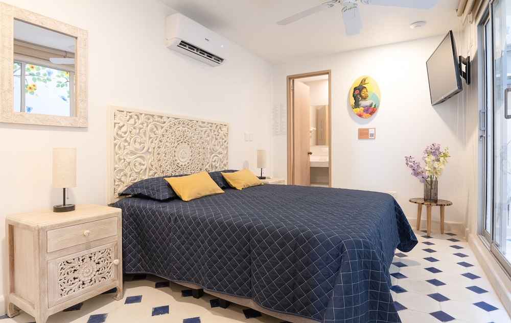 5CT-L CASA COLONIAL EN GETSEMANI