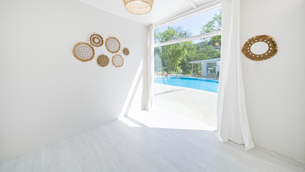 Yangpyeong Seojongpool pet Pension