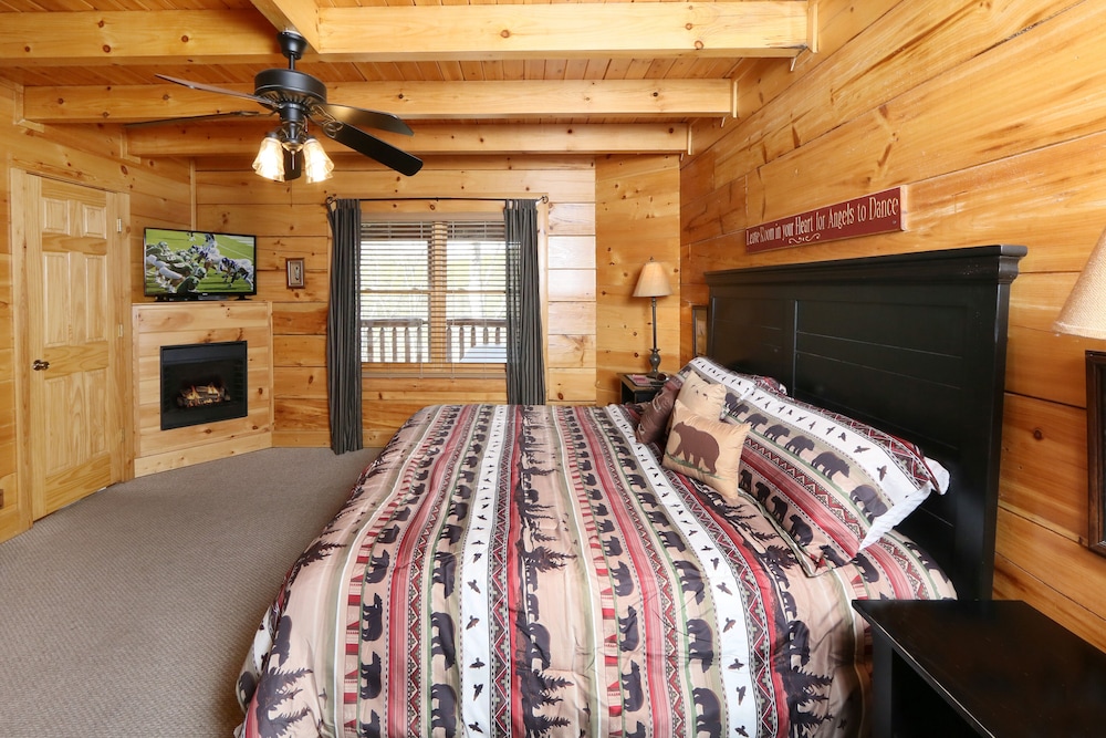 Wild Adventures - One Bedroom Cabin