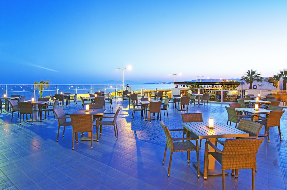 Palm Wings Beach Resort & Spa Kusadasi- All Inclusive