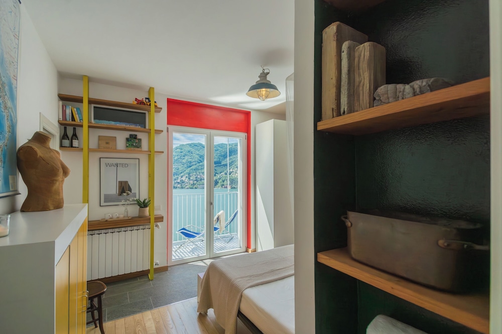 Casa Corbu by Rent all Como