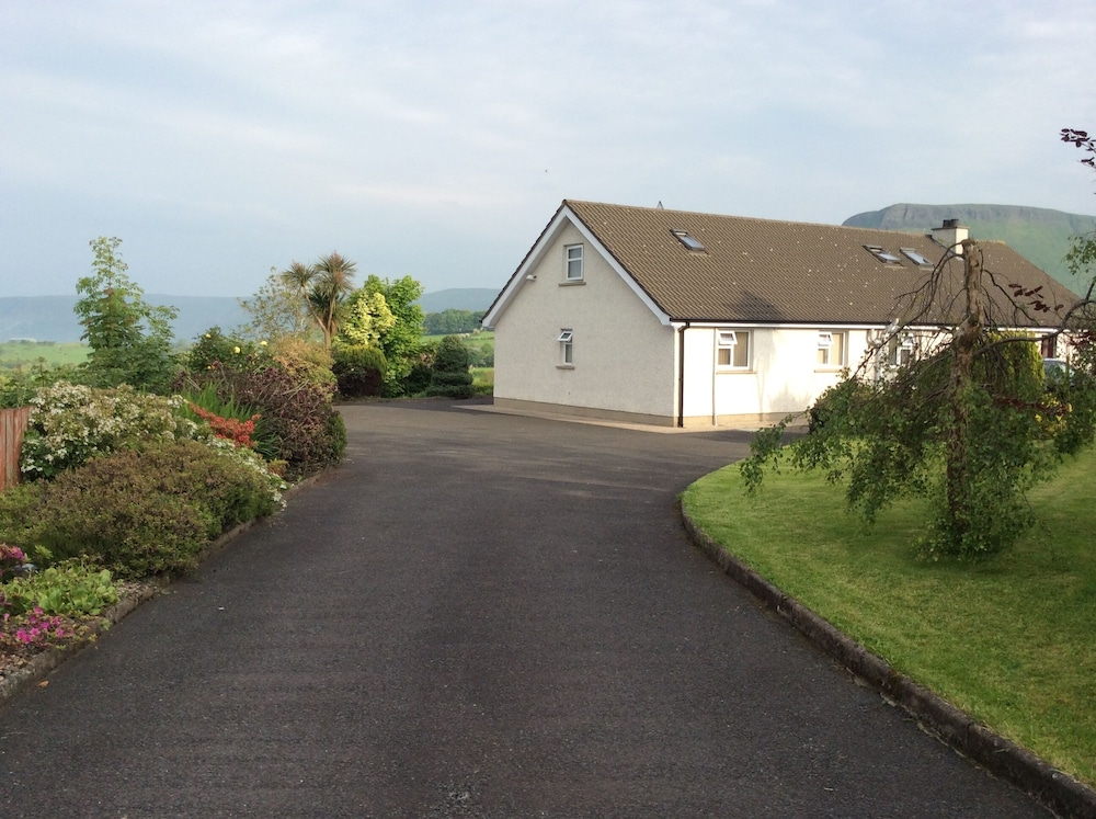 Garron View Bed and Breakfast