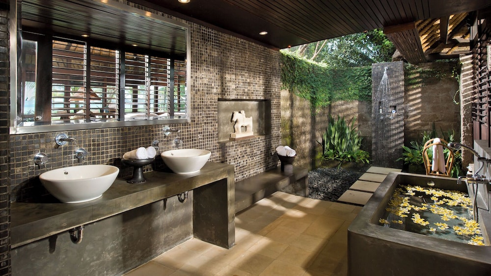 Villa Atas Ombak by Elite Havens