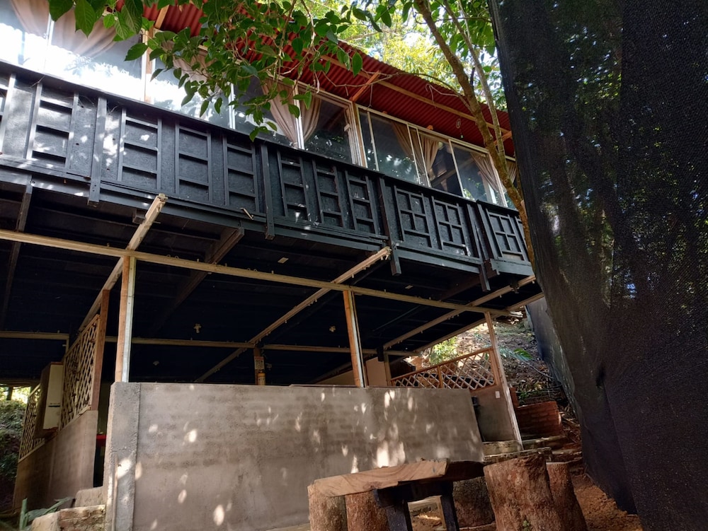 hostal las mariposas minca