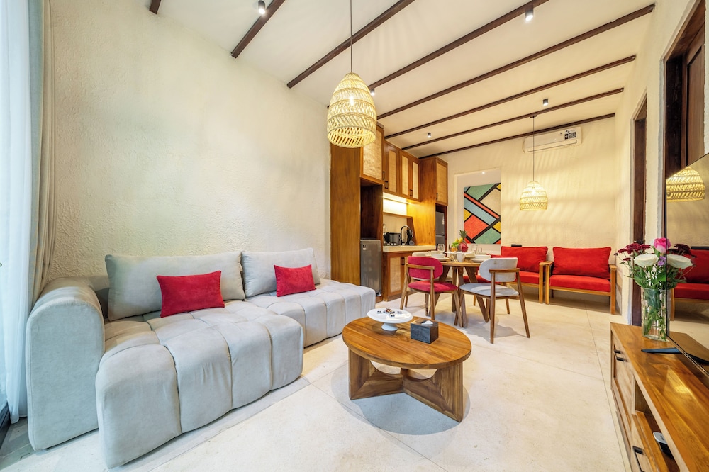 Sacred Jungle by EVDEkimi Ubud – Modern Villas and Apartments with Kitchens, Pools, & Personalized Concierge Service