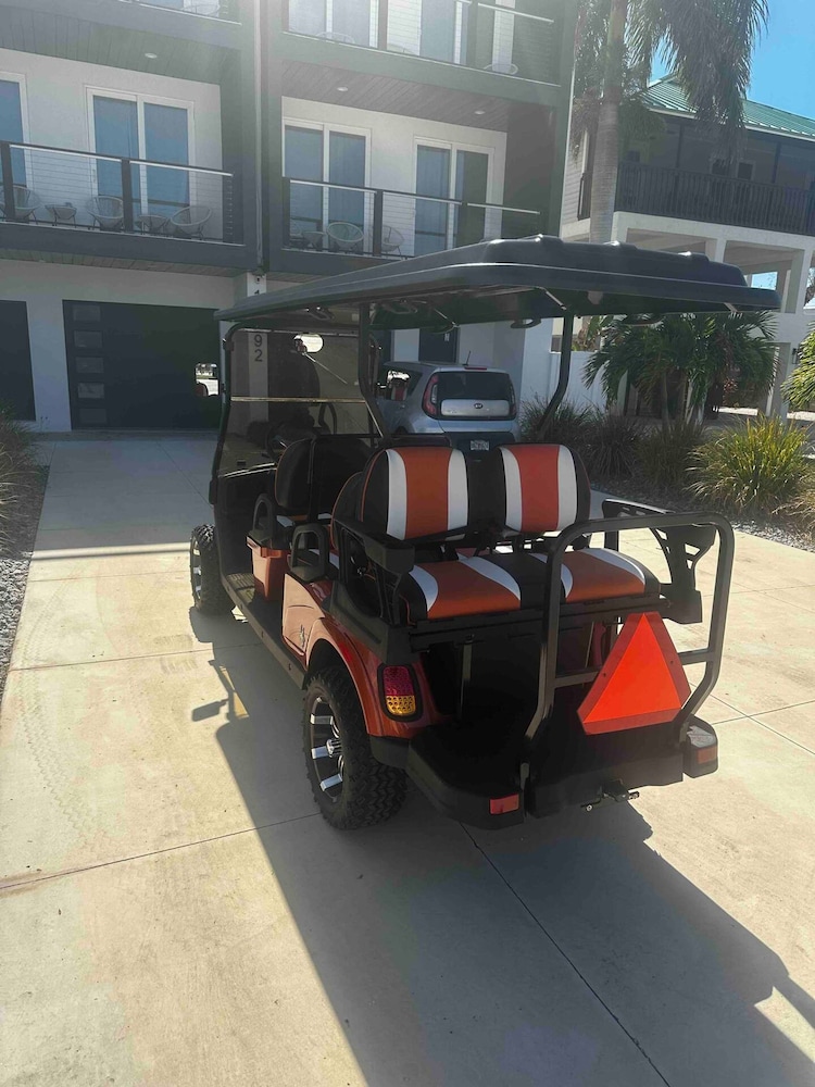 Luxury Pool Home Golf Cart