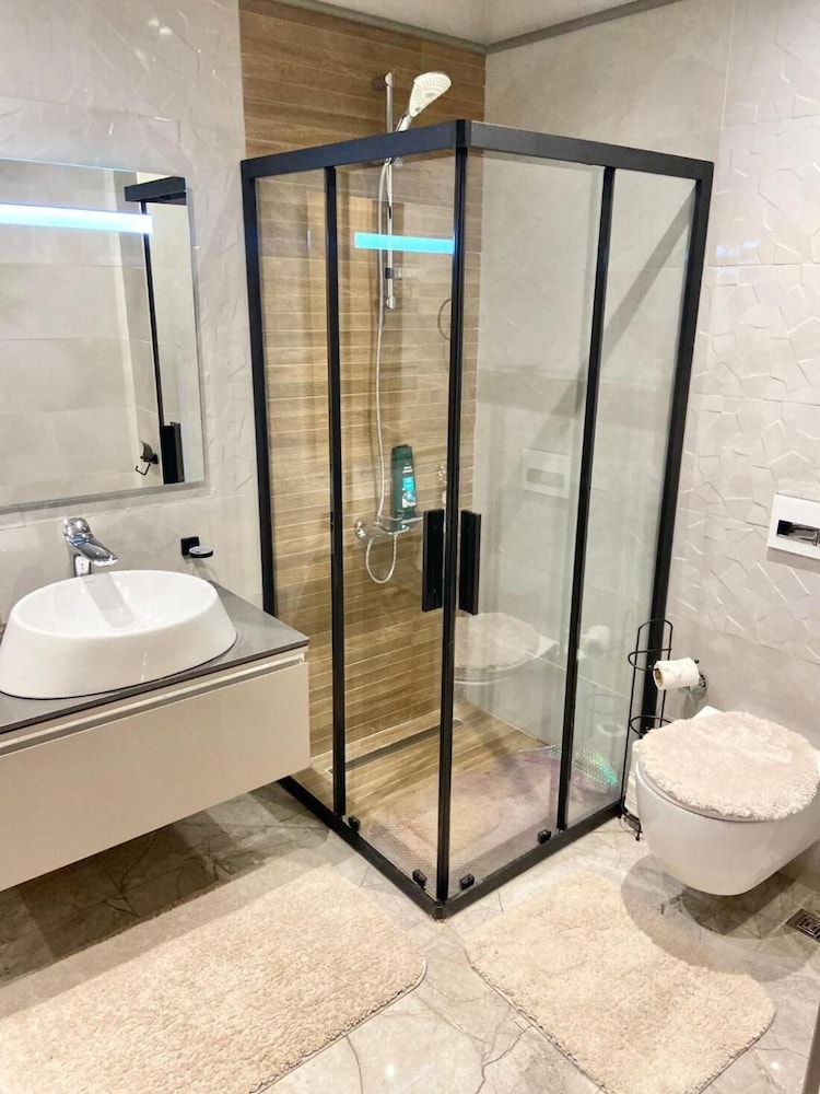 Diamond in The City, One-bedroom Apartment