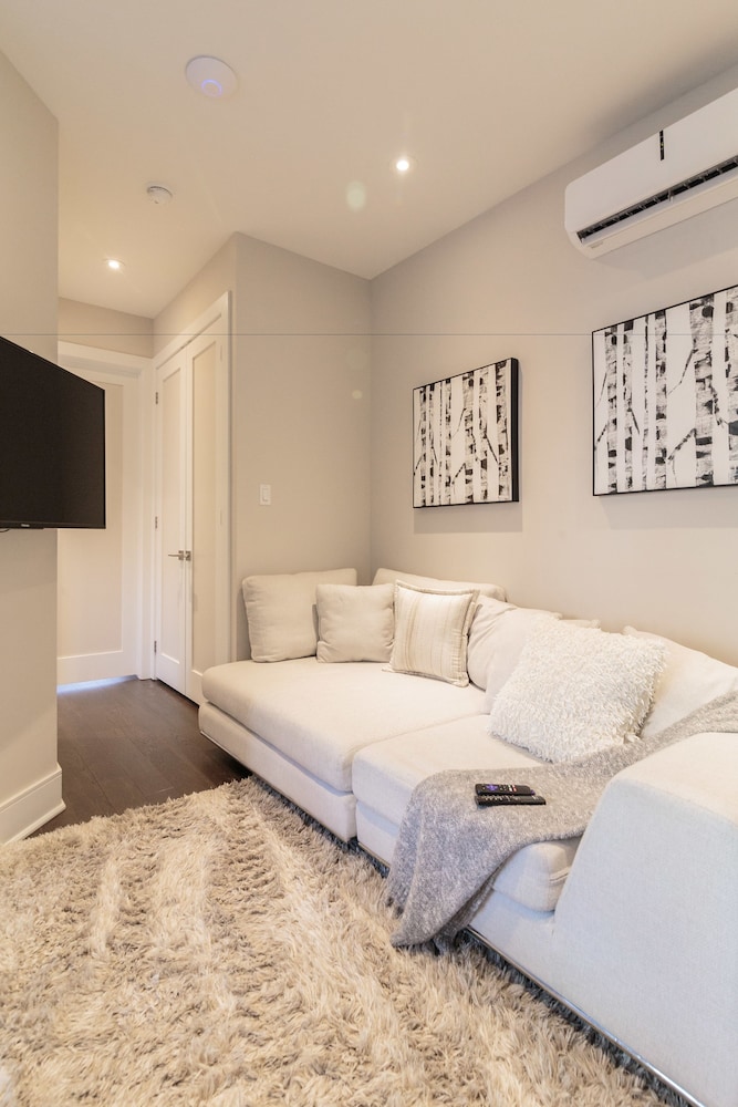 Parc Avenue Lofts