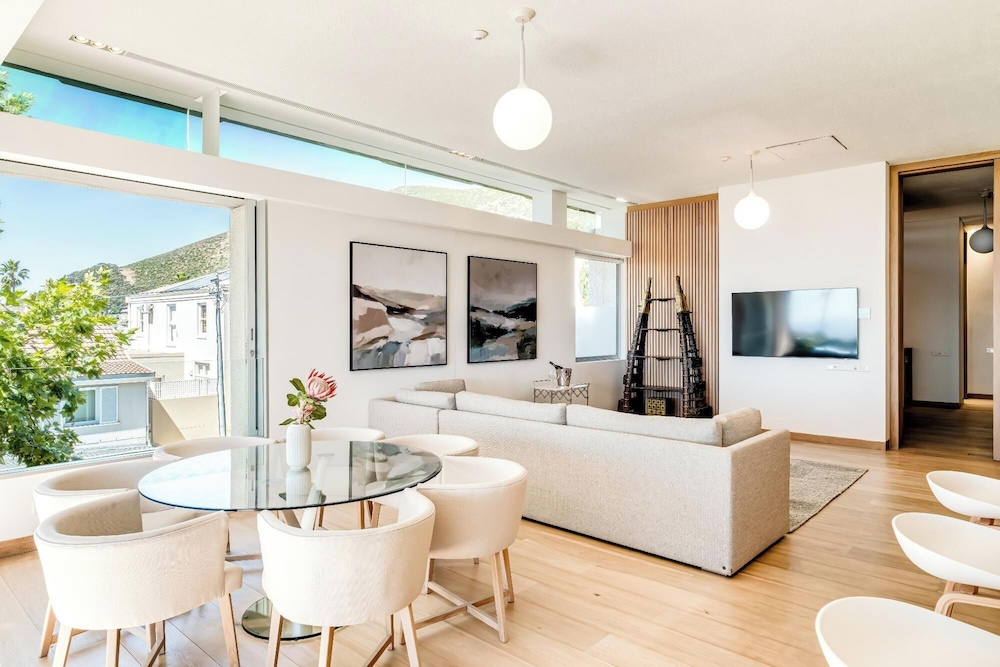 Opulent Spacious Fresnaye Sea View Leonotis Villa