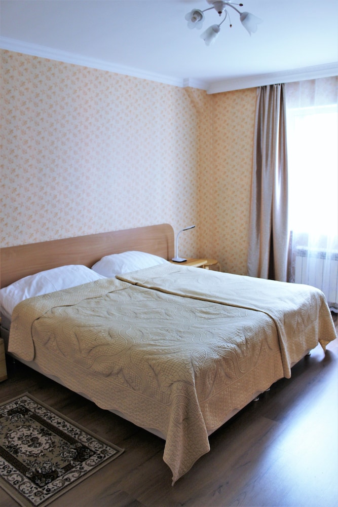 Hotel Vyrubovo - Hotel