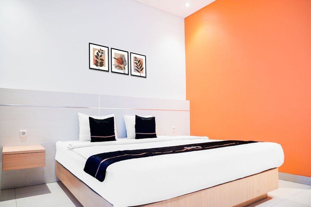 Dancenter KR Hotel