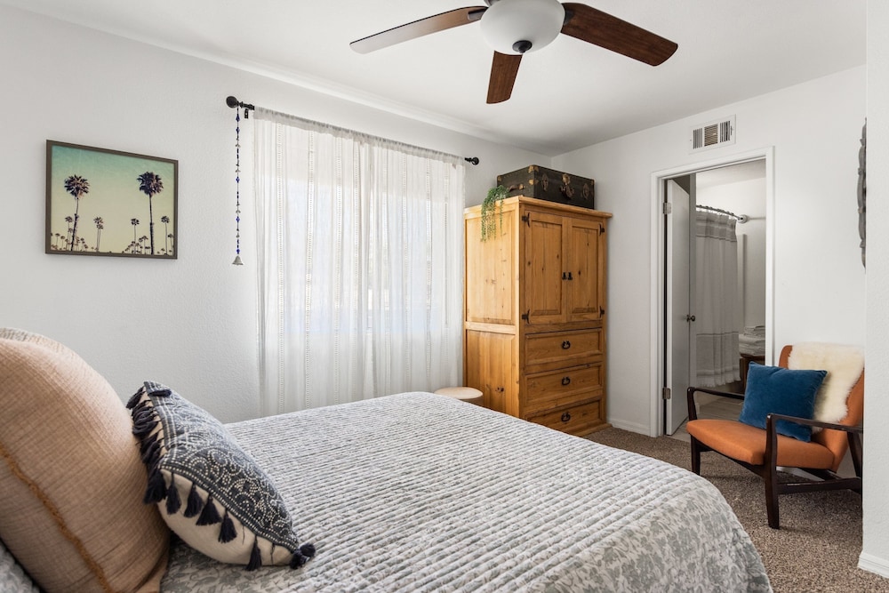 Starlight Ranch - Hot Tub, Fire Pit & Grill 3 Bedroom Home