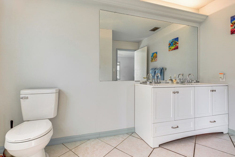 Canal-front, Pet-friendly Cape Coral Retreat!