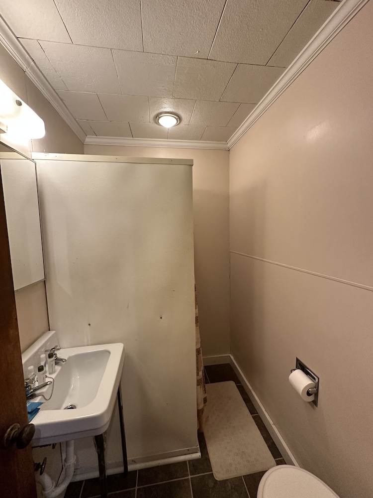 Uncle Toms Cottages - Property Image 6