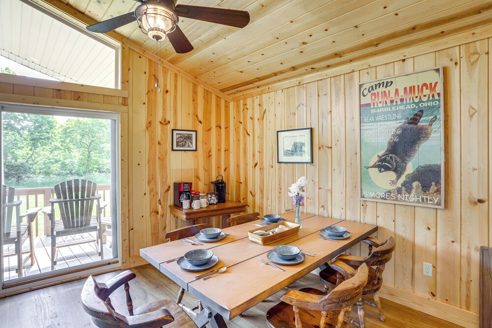 Walk to Lake: Kelleys Island Gem w/ Deck!