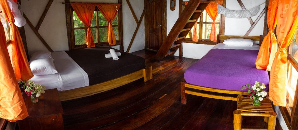 Finca Punta Ayampe