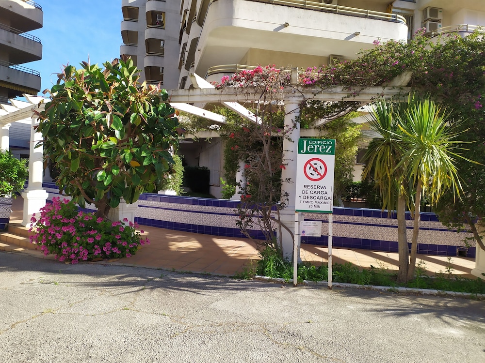 Jerez Plaza Europa Urbanization Costa Dorada- Salou