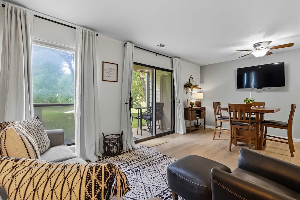 Branson Getaway Retreat For 4
