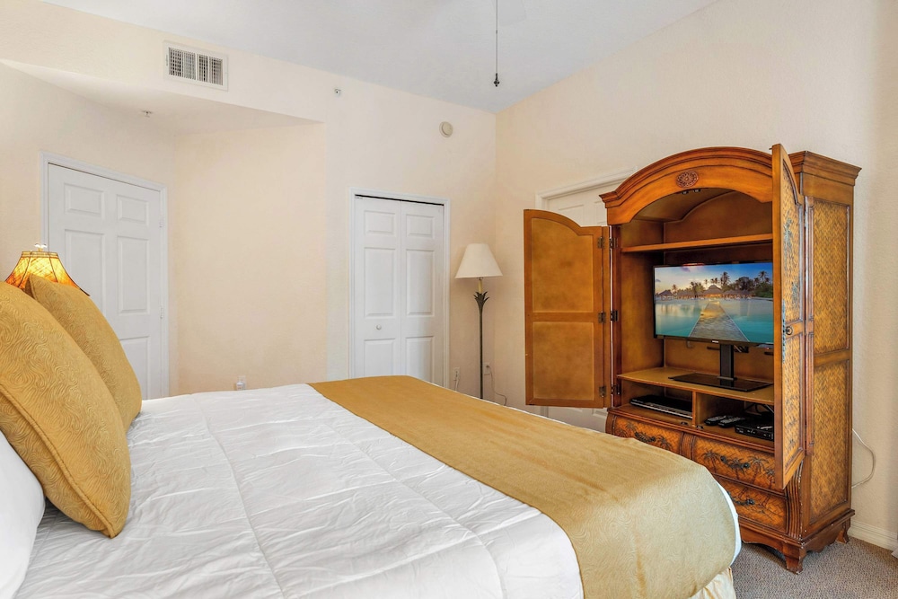 Caribe Cove Breeze Sleeps 6