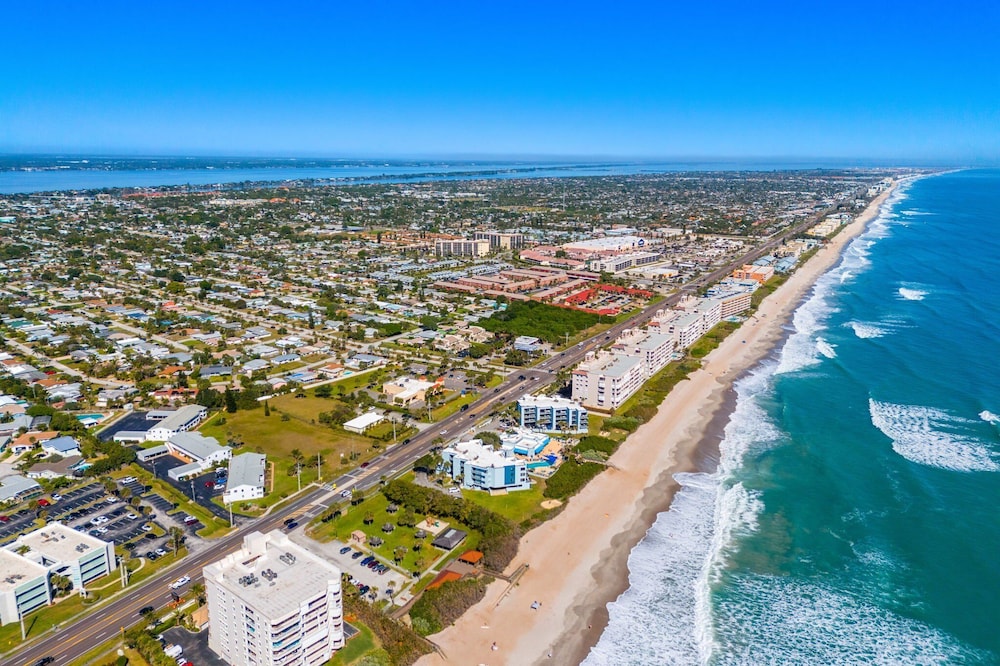 121 Atlantic Blvd