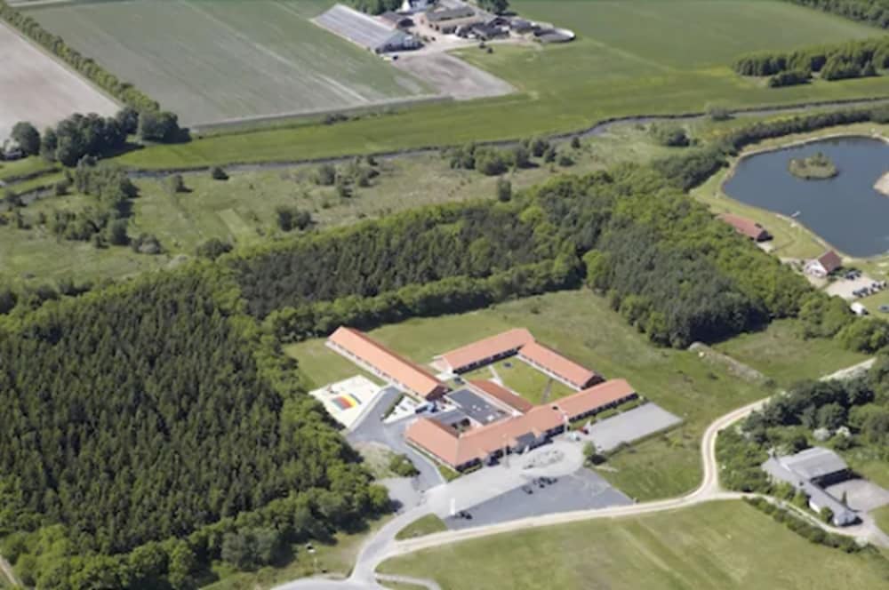 Hotel Hedemarken - Image 1