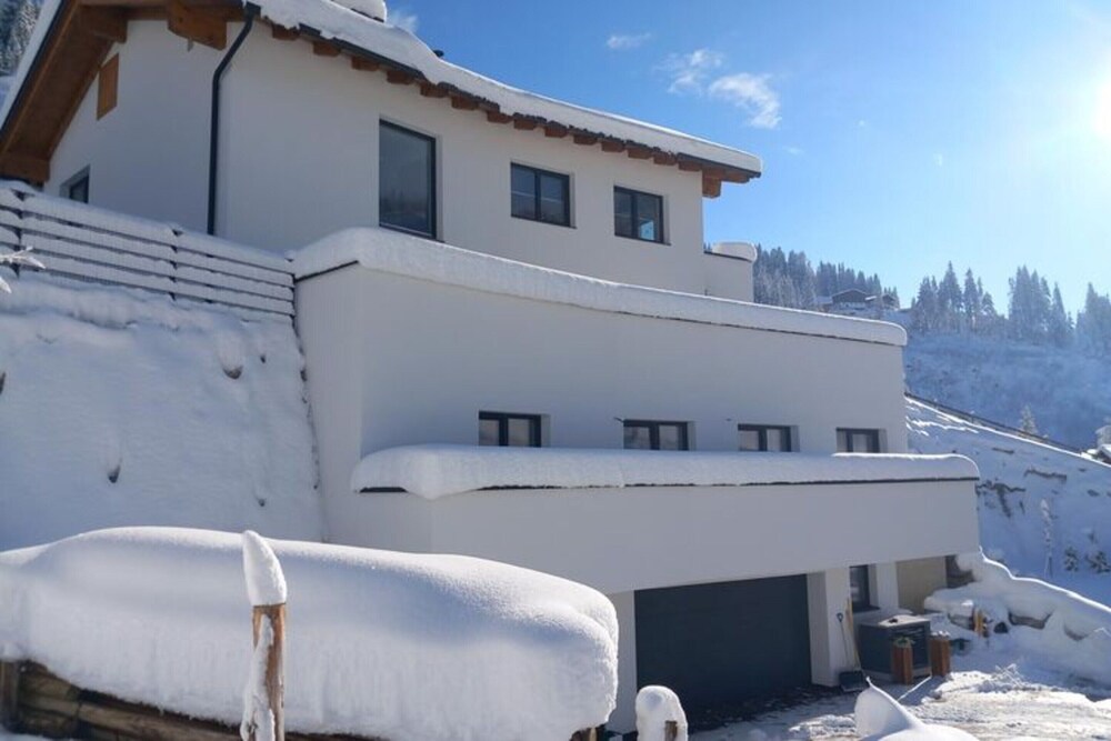 Sunny Apartment in Wagrain