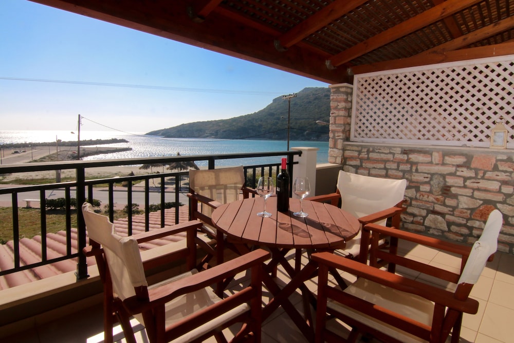 Othonoi Vasiliki Apartment 1 view 4