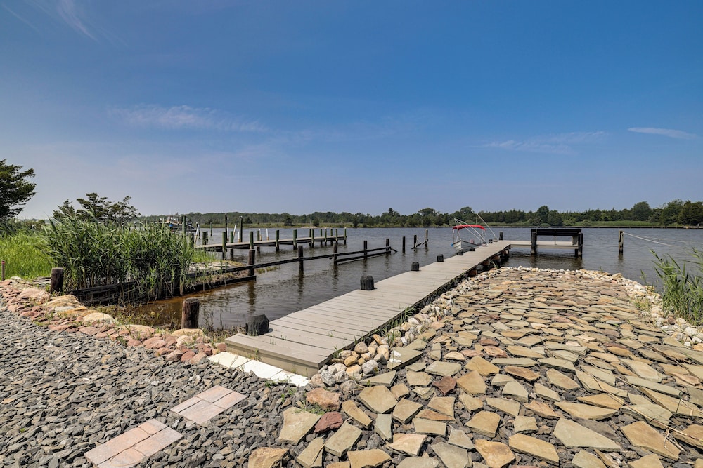 Dock + Backyard Bar: Spacious Barnegat Bay Retreat