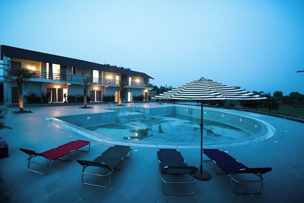 A1 Tiger Resort