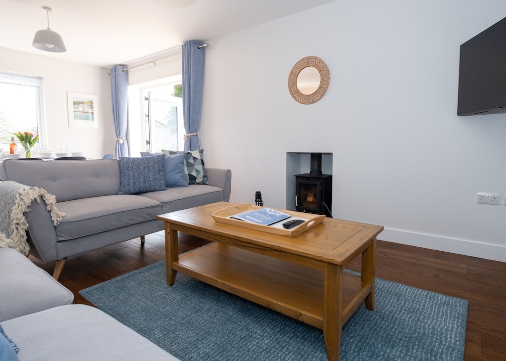 38 Venn Park