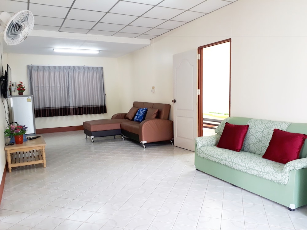 Mae Rampung Beach House 2