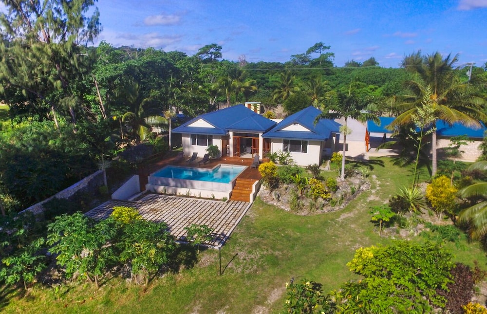 Tropical Haven view 4
