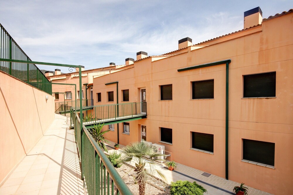 Duplex Apartment in Palau-saverdera